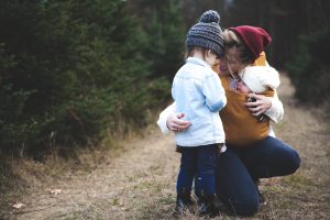 ¿Qué necesitan los niños ante el enfado?
